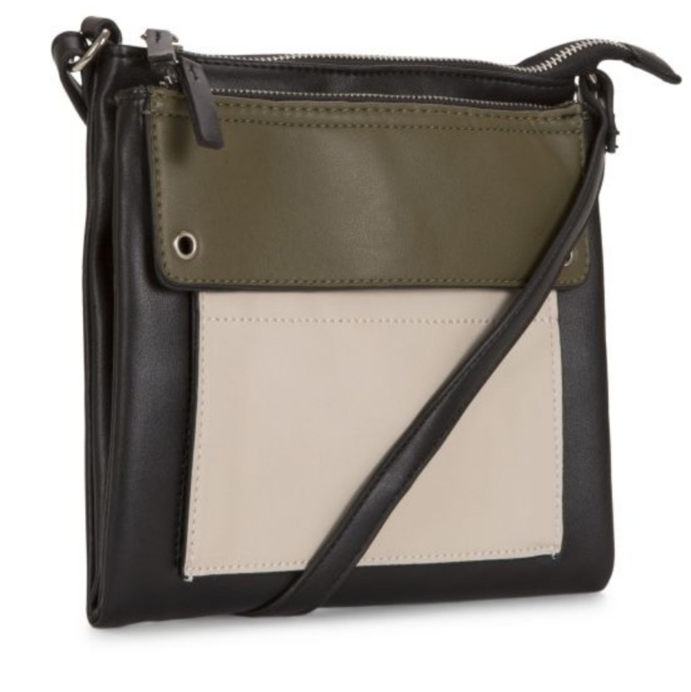 Mia & Luca

MEDIUM CROSSBODY  BAG